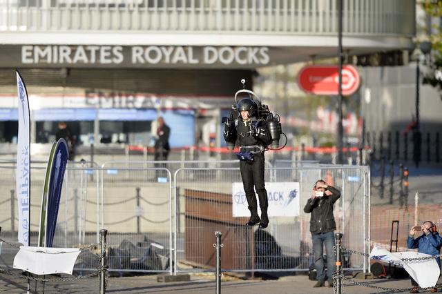 如果這家公司眾籌成功，明年就可以買到能帶我們飛的噴氣背包